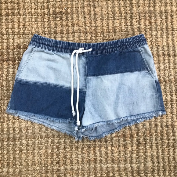 Aerie Colorblock Shorts size Medium - Picture 1 of 3